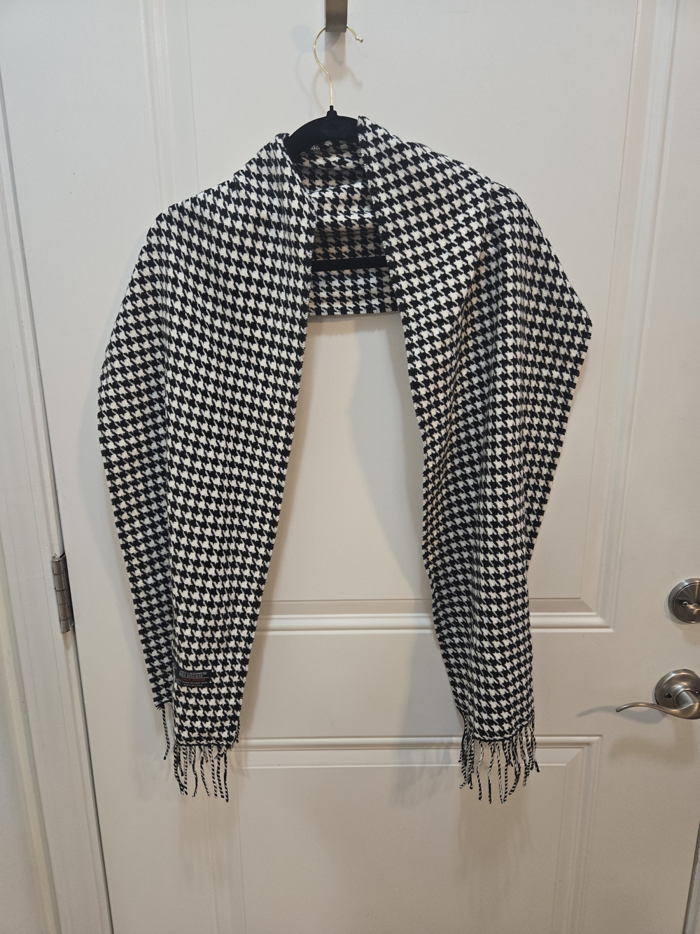 Italy Design Black White Houndstooth Scarf 20% Cashmere Blend Fringe Wrap
